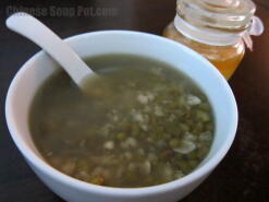 Mung Bean Barley Honey Date Dessert Soup